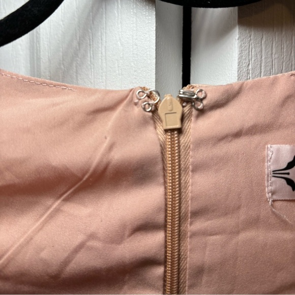 Nanette Lepore - Floral Sleeveless Summery Cocktail Blush Pink Dress in Size 6 - Picture 8 of 9